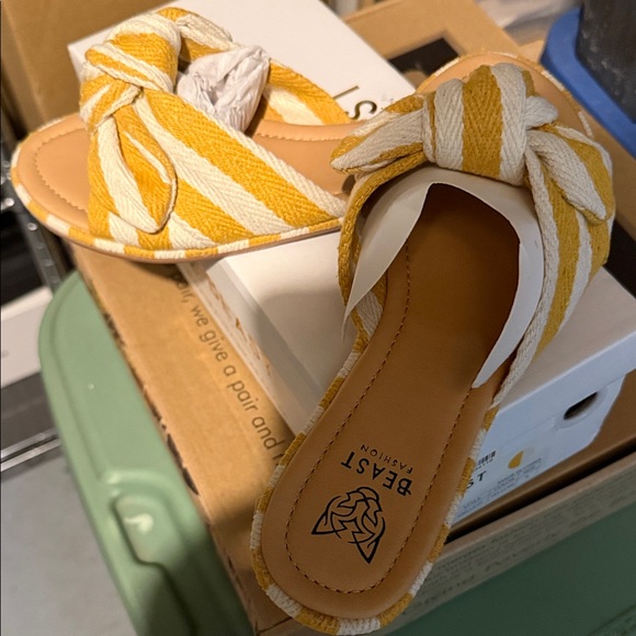 BEAST FASHION Shoes - BEAST FASHION Striped Yellow and Cream Sandals